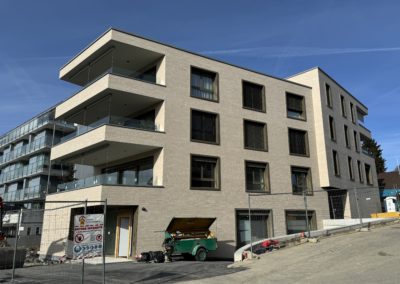 Construction immeuble à usage mixte habitations et banque à Châtel-St-Denis